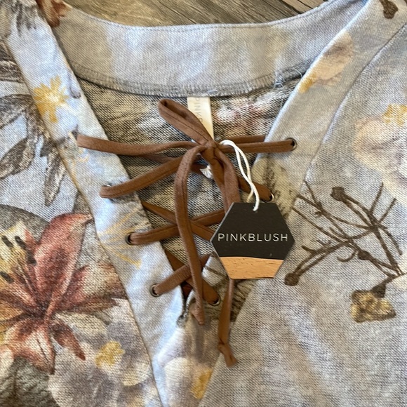 Pink blush top medium nwt - Picture 3 of 3